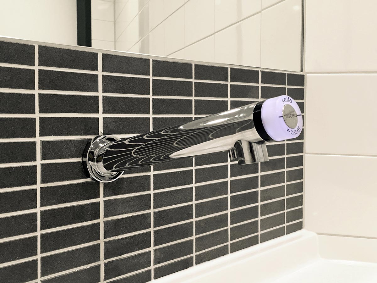 https://aufmass-dusche.de/wp-content/uploads/2021/02/miscea-classic-light-beruehrungsloser-sanitaerbereich.jpg